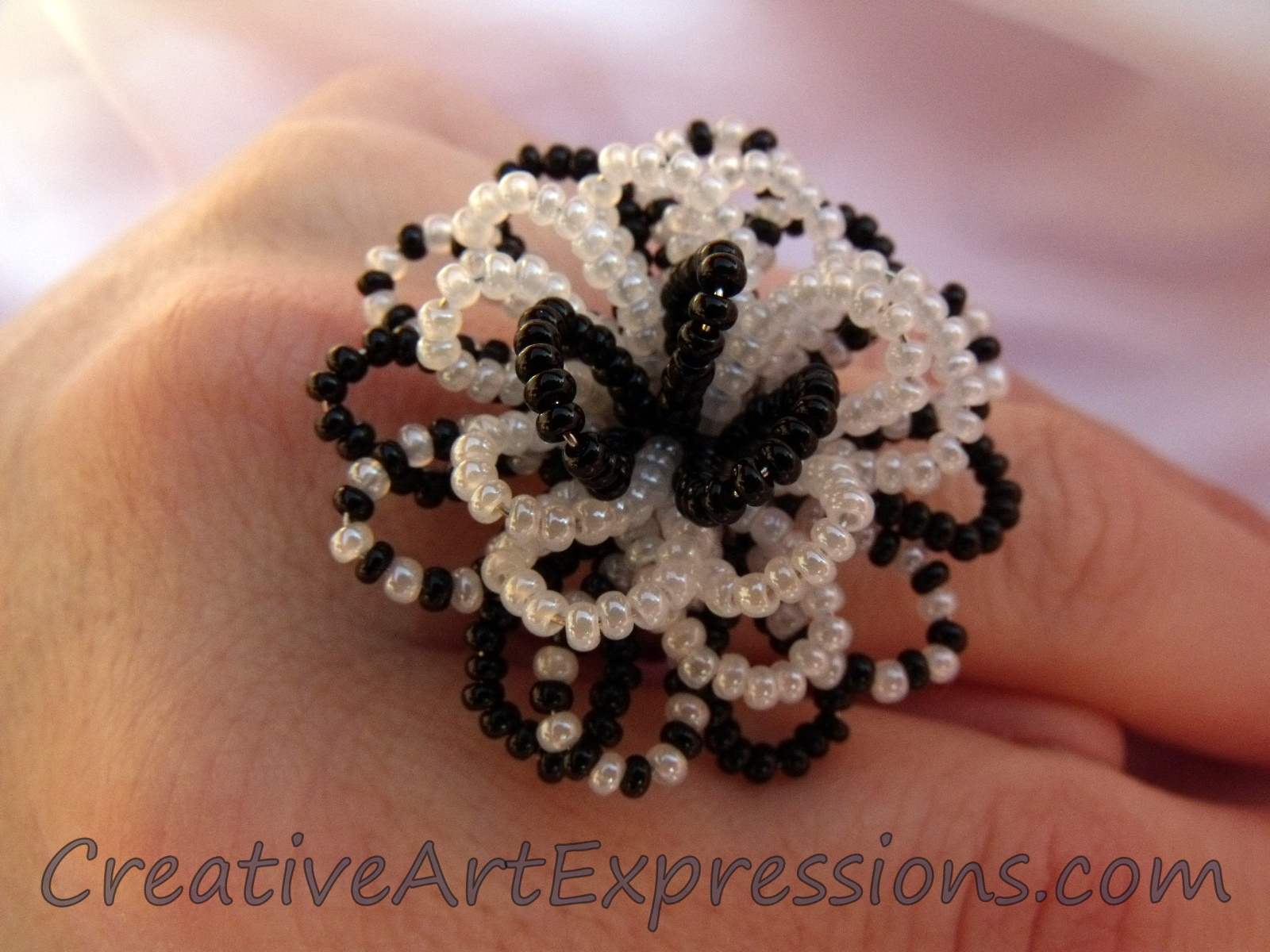 Creative Art Expressions Handmade Black & White Seed Bead Flower Ring Jewelry Design